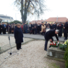 Dr. Sattler János halálának 70. évforulója alkalmából megtartott megemlékező koszorúzás