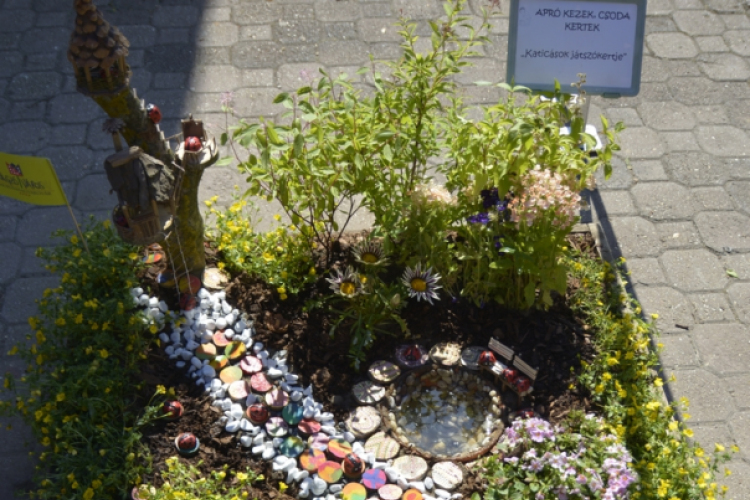 VII. Apró kezek, csodakertek Gyermek Kertépítő verseny