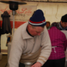 Kolbásztöltő verseny (Fotó: Nagy Mária)