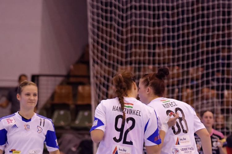 Női kézilabda NBI, Alapszakasz: 5. forduló Győri Audi ETO KC – MKC-SE (39-20) (Fotó: Horváth Attila)