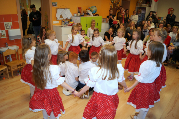 Anyák napja a Pillangó Óvoda és Mini bölcsődében