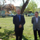 Faültetés a Föld Napja alkalmából