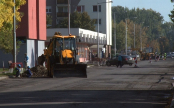 Felújítják az Erkel utcát