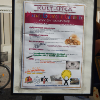 Kult-utca július