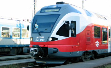 Újabb migránsokat állítottak elő a rendőrök.