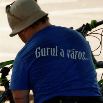 Gurul a város harmadszor  (Fotó: Horváth Attila)