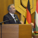 Óriásberuházás az agráriumban - Agrárminisztérium és a FAKT AG közös sajtótájékoztatója