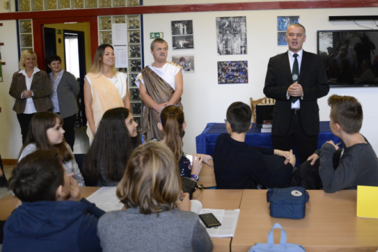  Az ókor titkai című történelmi vetélkedő