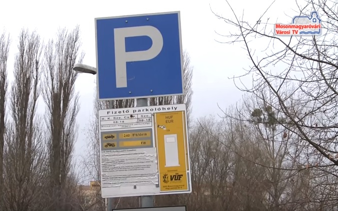 Változik a parkolás