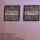 Zsidó kéziratok és szertartási tárgyak – a jeruzsálemi Israel Museum kiállítása (Fotó: Stipkovits Veronika)