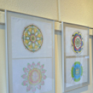 Mandala kiállítás a Huszár Gál Városi Könyvtárban ( Fotó: Patács Judit )