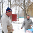 Kolbásztöltő verseny (Fotó: Nagy Mária)