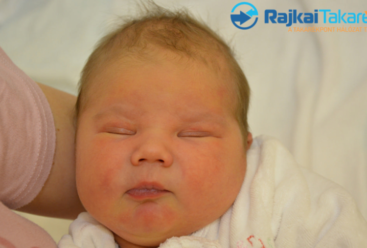 Szécsényi Bíborka, 3790 gr. Hegyeshalom