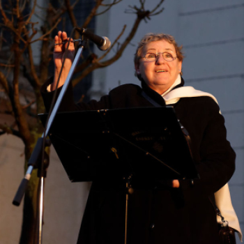 Karácsonyi áhítat, közös éneklés