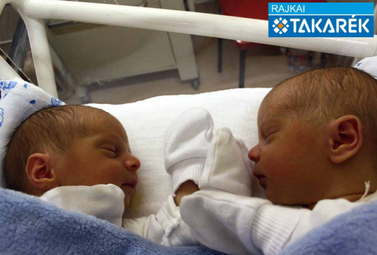 Varga Ákos, Varga Áron, Bősárkány