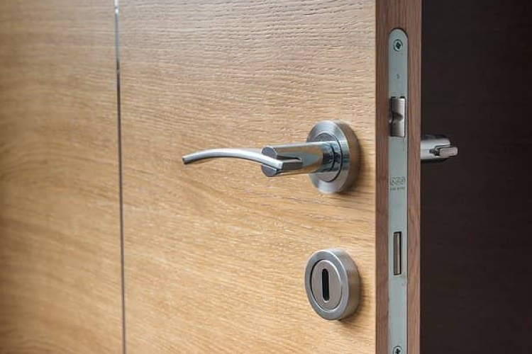 Apja mumifikálódott holttestével élt együtt egy mosonmagyaróvári férfi