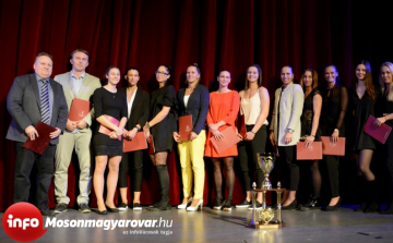 MKC díjeső a sportgálán