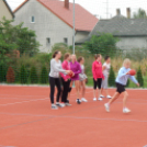 Mosonmagyaróvári Kéziladba Club látogatása a Szent Márton Általános Iskolában, Halásziban