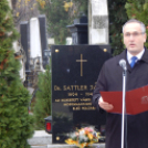 Dr. Sattler János halálának 70. évforulója alkalmából megtartott megemlékező koszorúzás