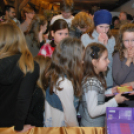 A család című gyermekrajzpályázat eredményhirdetése  (Fotó: Nagy Mária)