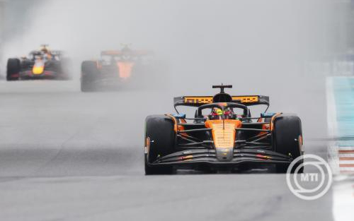 Miami Nagydíj - Piastri sorozatban harmadik futamát nyerte meg