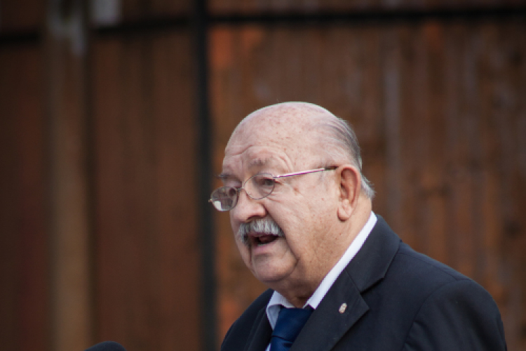 Táblaavató ünnepség Szűts János Alezredes Fővívómester emlékére