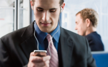 Július elsejétől kevesebbet kell fizetni a roamingért