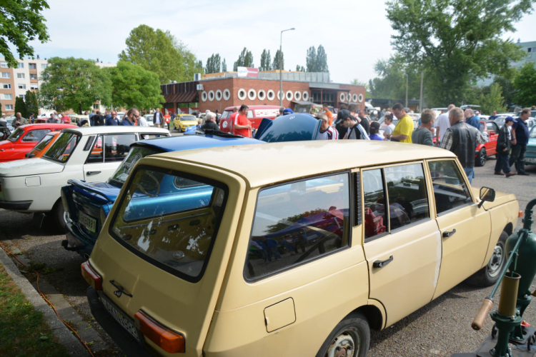 Veterán autó és motor találkozó (Fotó: Nagy Mária)