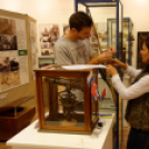 8 lépésben a világ körül - Családi délután a Rakovszky kiállításban (Fotó: Horváth Attila)