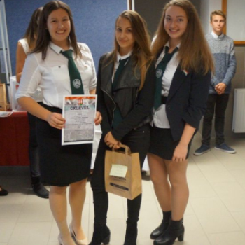 ’56-os kaszinó díjkiosztó - Gyõri Mûszaki SZC Mosonmagyaróvári Hunyadi Mátyás Szakgimnáziuma és Szakközépiskolája