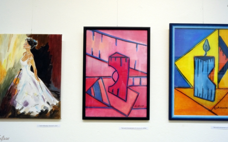 Kiállítás nyílt a Kreatív Alkotók Köre alkotásaiból