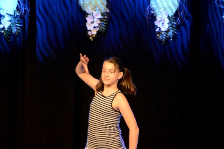 Ünnepi gálaműsor a tánc világnapja tiszteletére - Szigeti Gábor táncpedagógus emlékére