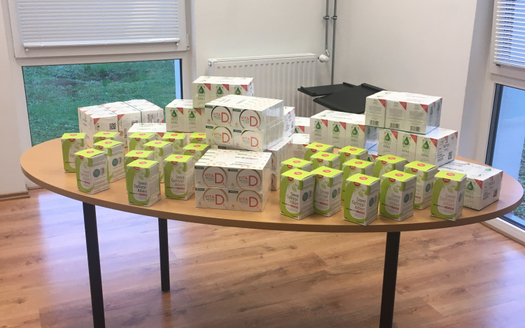 Vitaminnal segítik a szociális szférában dolgozókat