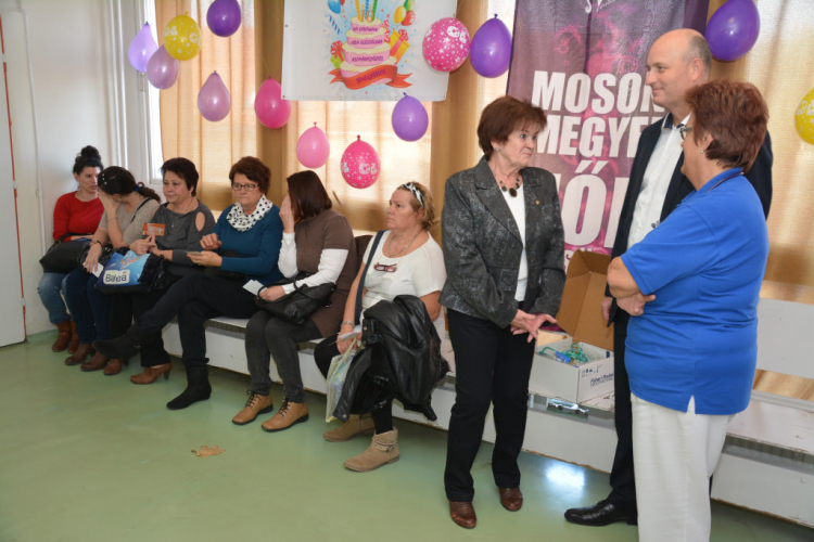 VIII. Női Szűrőnapok (Fotó: Nagy Mária)