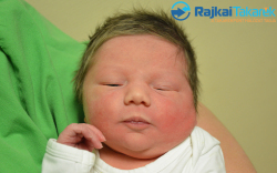 Hegyi Júlia, 2930 gr. Kimle