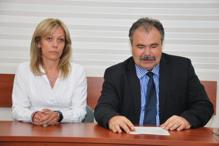 Temetői buszjárat indításáról szóló sajtótájékoztató (Fotó: Nagy Mária)