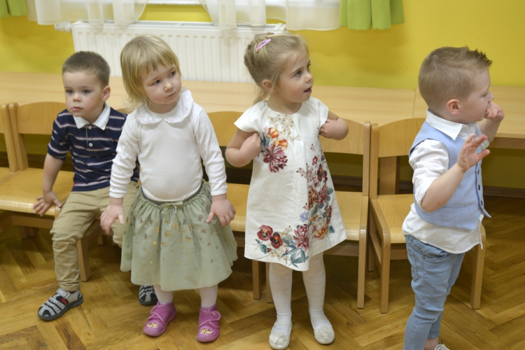 Anyák napi ünnepség a Pillangó Óvoda és Mini Bölcsődében