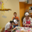 Sütemény díszítés a Pillangó Óvoda és Mini Bölcsődében 
