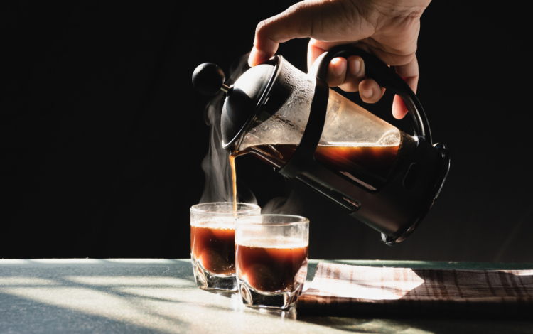 A french press kávé különleges világba repít bennünket