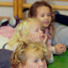 Mesekocsi - bábszínház a Pillangó óvoda és családi napköziben