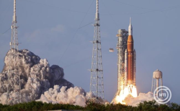 NASA-igazgató: az Egyesült Államok hónapokban mérhető versenyt fut Kínával a Holdra szállásban