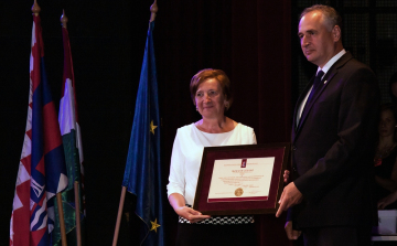 Javaslattételi felhívás