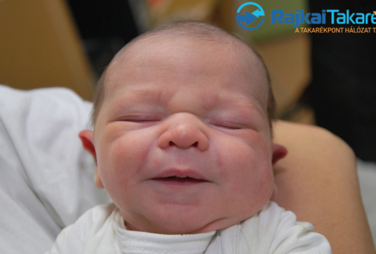 Takáts Ádám, 4240 gr. Hédervár