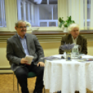 Reisinger Attila: Holtak ideje című könyvének bemutatója a Huszár Gál Városi Könyvtárban ( Fotó: Patács Judit )