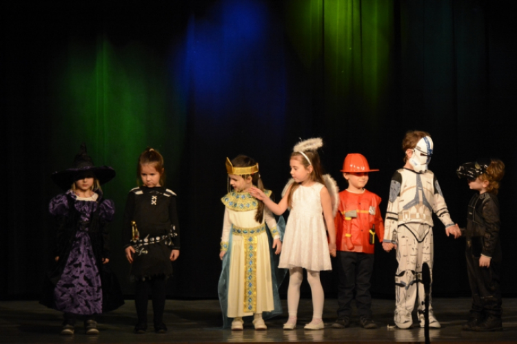 Farsang a Fehér Ló Közösségi Házban