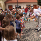 Apró Kezek, Csodakertek