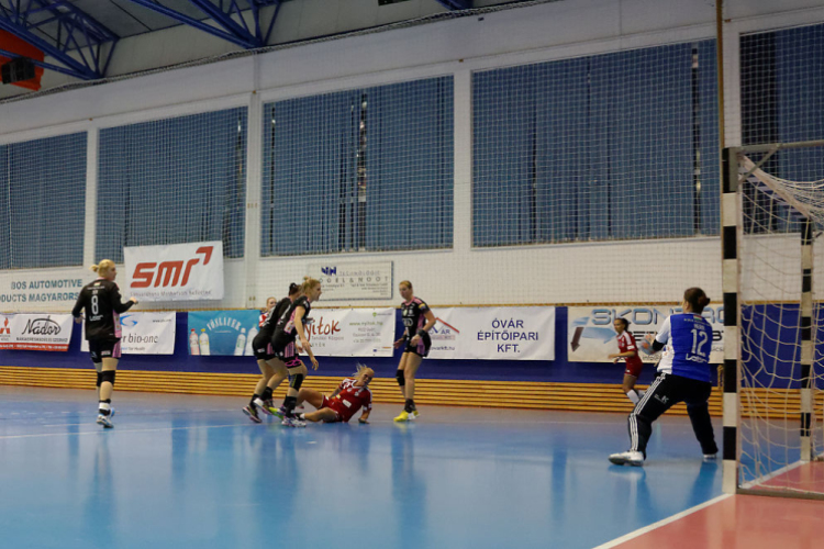 Női kézilabda NBI, Alapszakasz: 16. forduló MKC SE – Győri Audi ETO KC (21-28) (Fotó: Horváth Attila)
