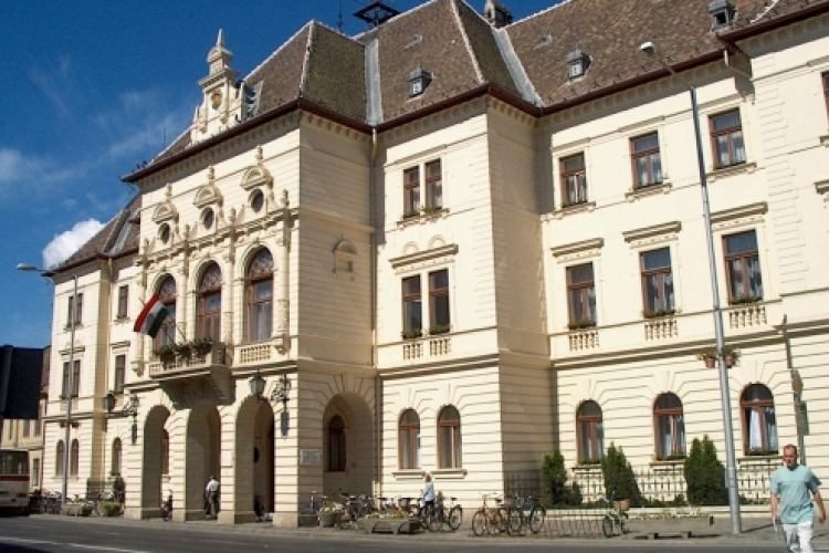 Nem engedélyezett a Móvár név használata