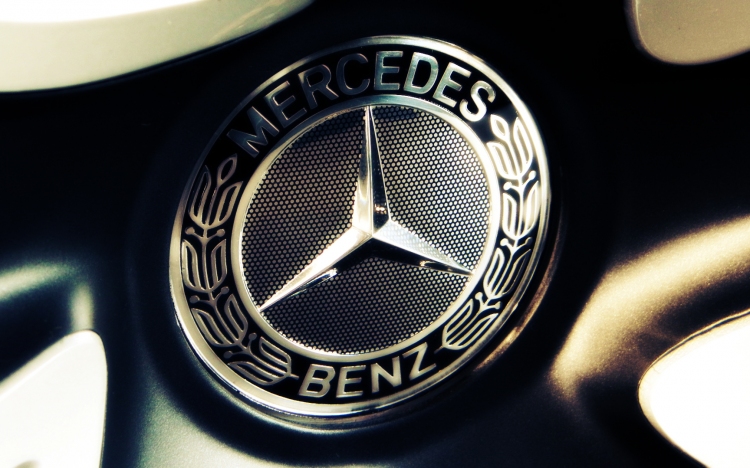 A Mercedes volt a legkeresettebb prémium márka itthon