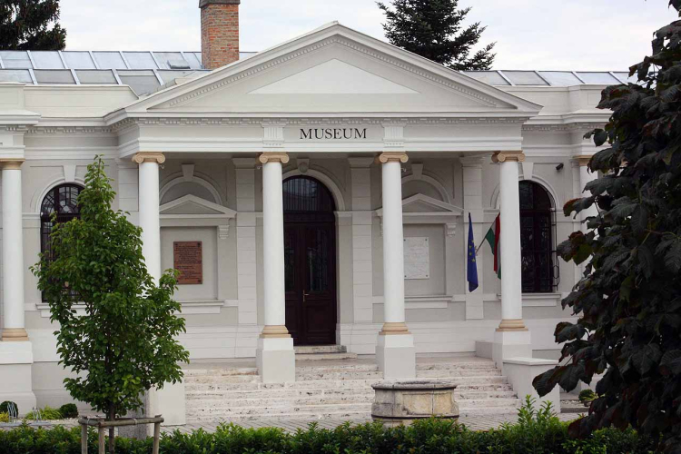 Moson Megyei Tárlat 2016 kiállításának megnyitója (Fotó: Stipkovits Veronika)